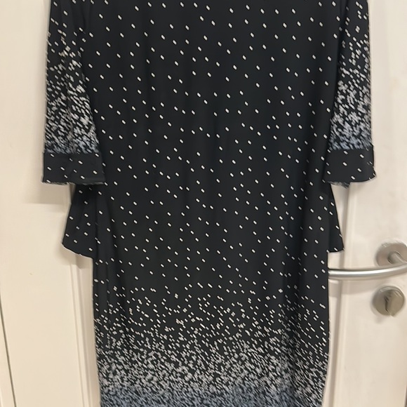 Party dress in size L in high quality Korean fabric with lining ! NWOT - Picture 6 of 7